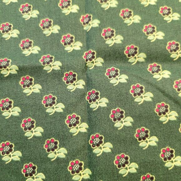 Green Floral Fabric Red Flowers Cotton Blend 25"x44" Slightly Stiff Feel - Picture 1 of 8